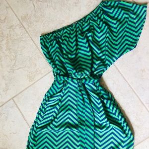 Women’s blue and green size medium dress.